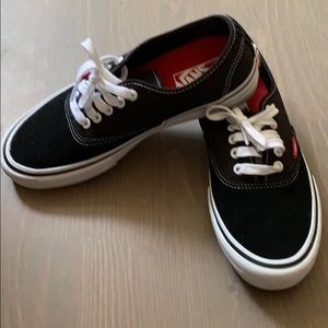 Vans Authentic pro